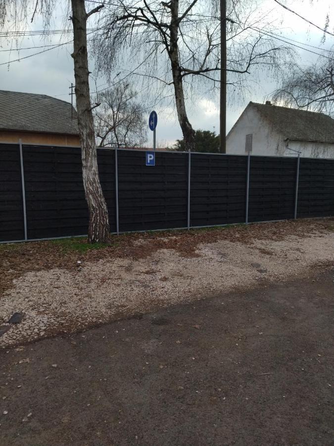 Valentin Apartman Makó Eksteriør bilde